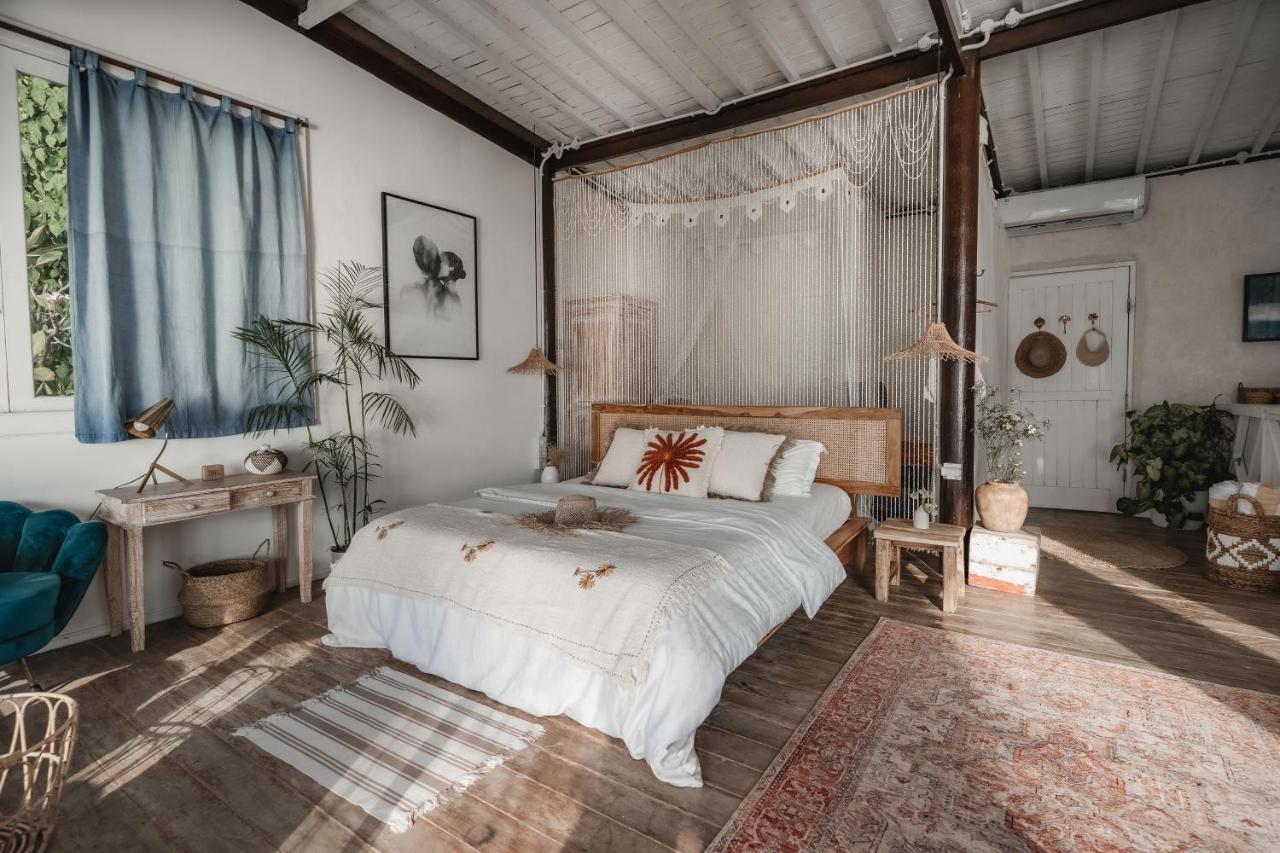 Villa Deeksha Uluwatu Exteriör bild