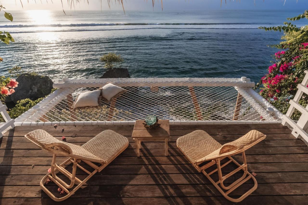 Villa Deeksha Uluwatu Exteriör bild