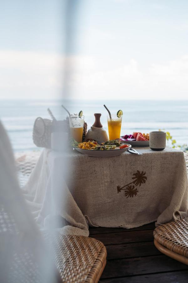 Villa Deeksha Uluwatu Exteriör bild